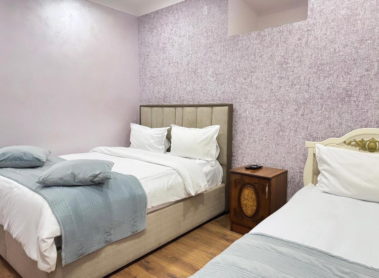 Yerevan Hotel Quarto foto